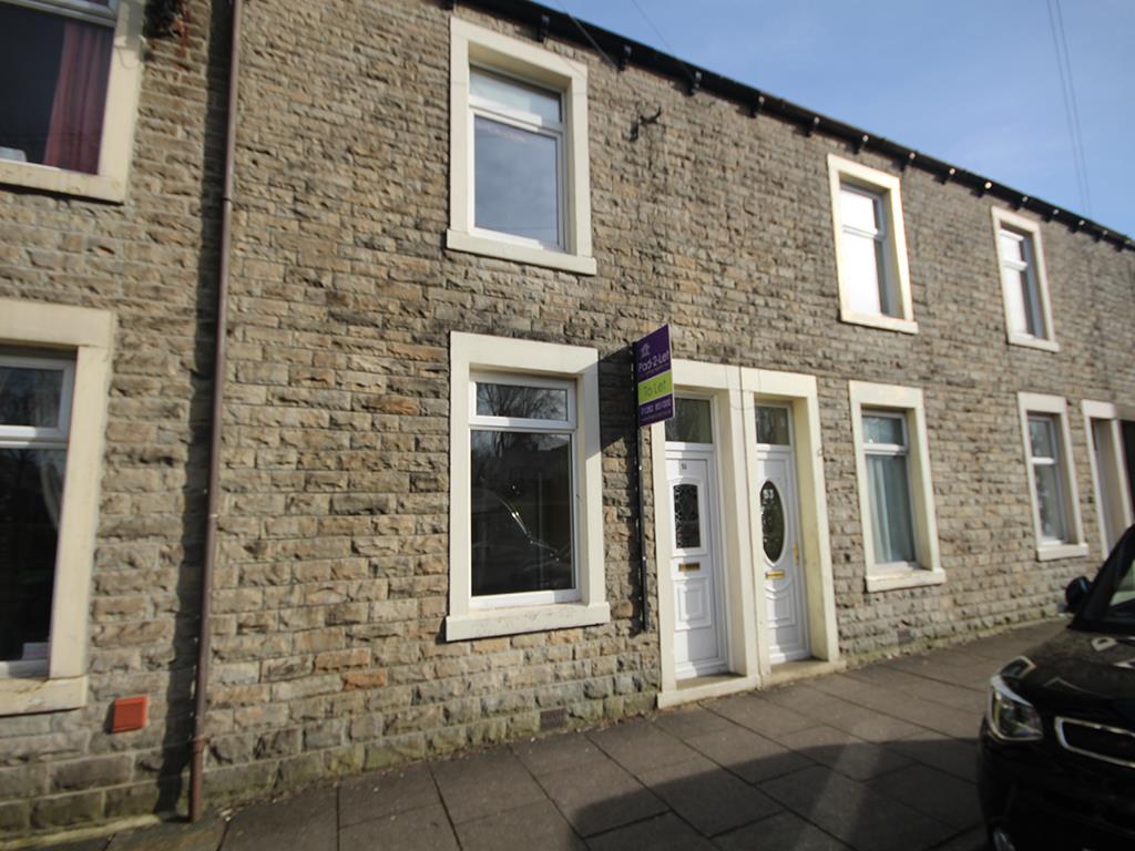 2 bedroom mid terrace house To Let in Barnoldswick - IMG_1586.jpg